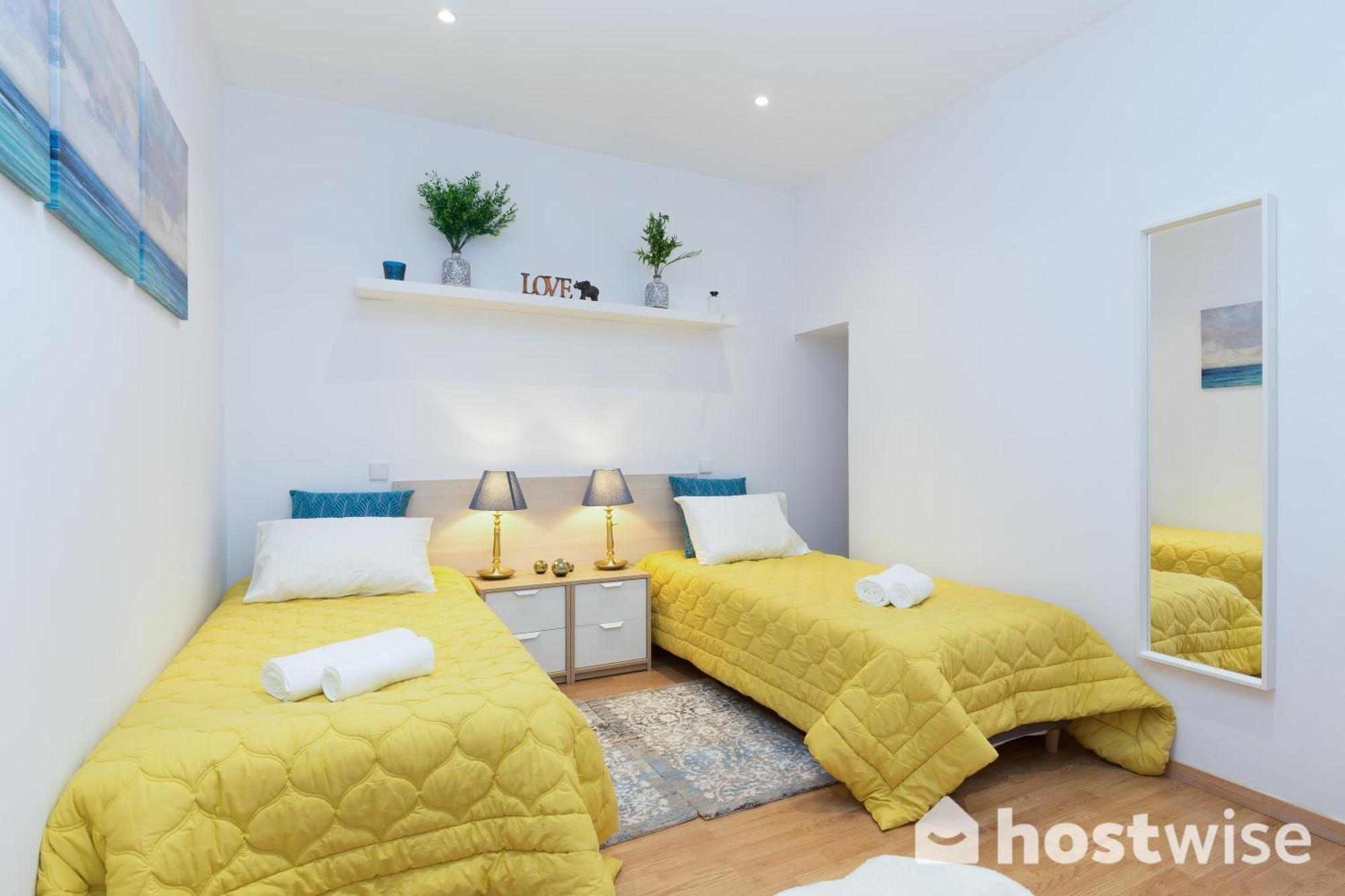 Host Wise - Colorful Fresh Flats - Batalha Apartment Porto Luaran gambar