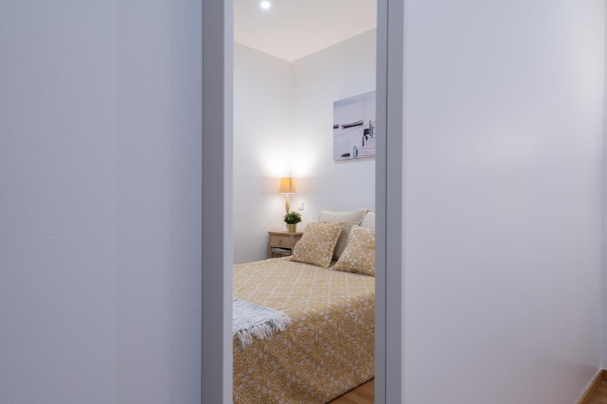 Host Wise - Colorful Fresh Flats - Batalha Apartment Porto Bilik gambar